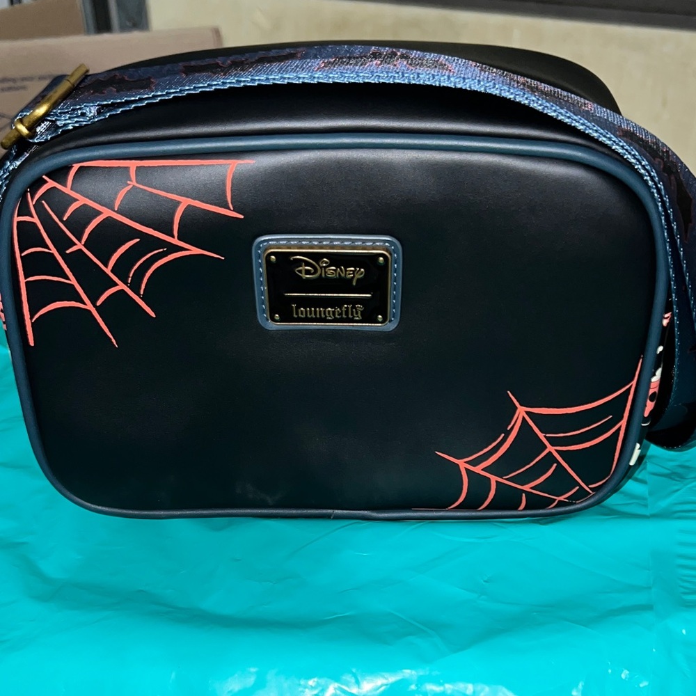 Loungefly Disney Black and Red Crossbody Bag with Minnie and Mickey - Picture 2 of 5